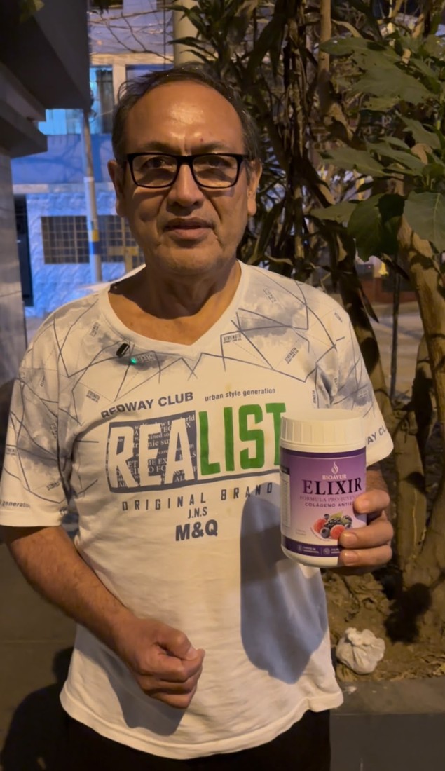 Cliente real con su pedido de BIOAYUR ELIXIR
